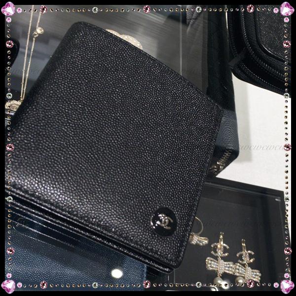 2017新作 CHANEL シャネルスーパーコピー 数量限定 コンパクトな二つ折り財布 A84058Y2552394305